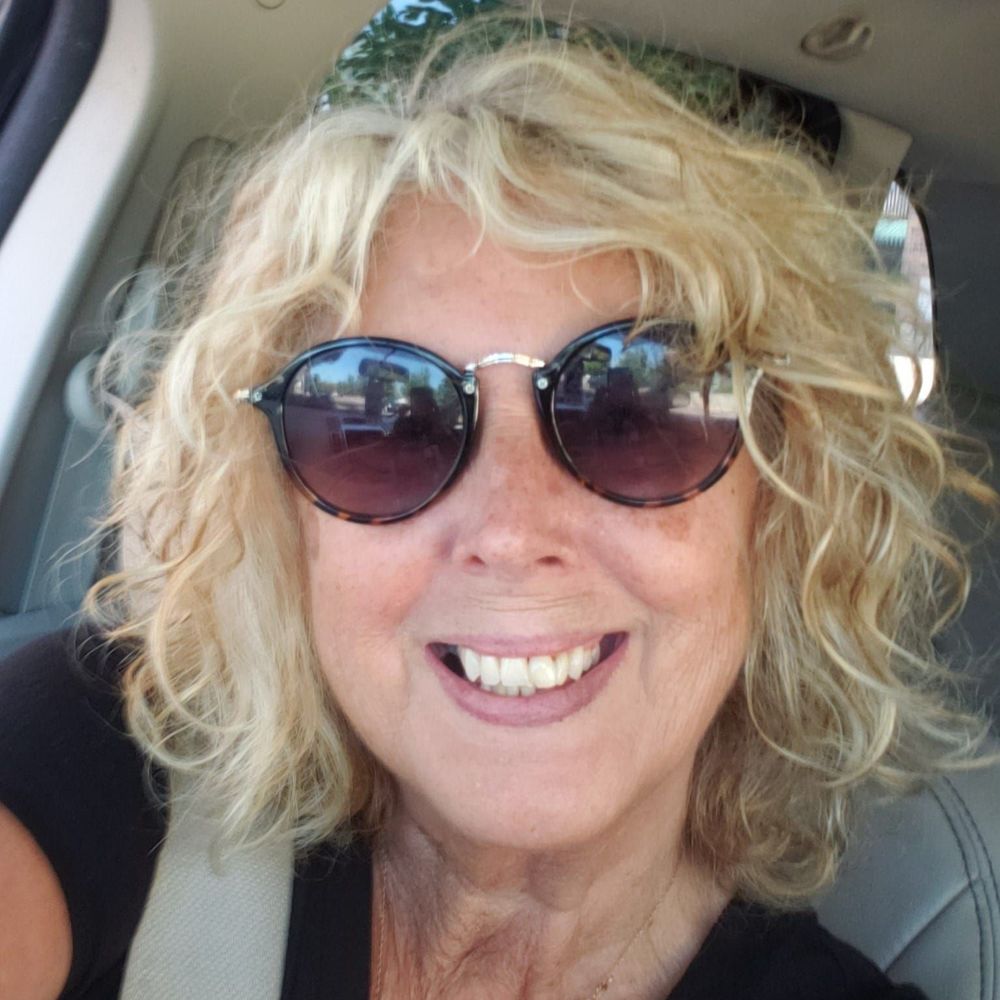 Meet your Posher, Lynne